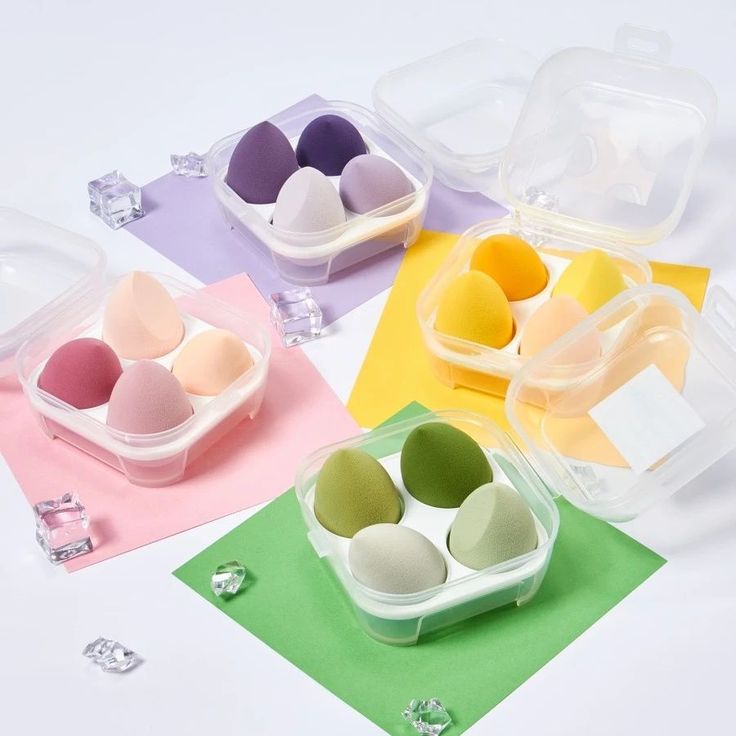 4pcs Makeup Sponge & 1pc Storage Box